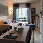 Cozy Banús *