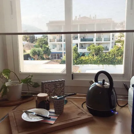 Cozy Banus Apartment
